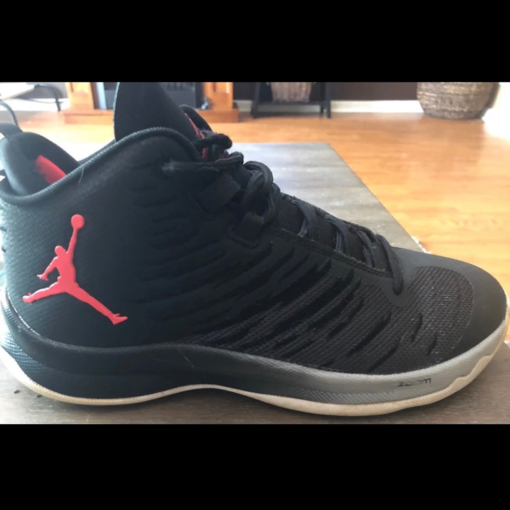 Michael Jordan Zooms